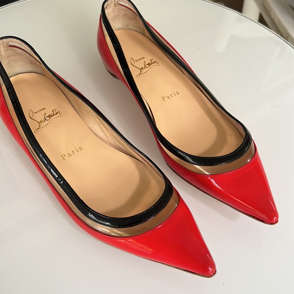 CHRISTIAN LOUBOUTIN red Paulina flats
